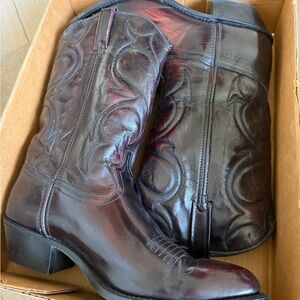 Dan Post size12 Celebrity owned Western Boots